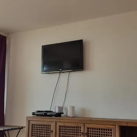 Studio 4 شقة هايليغنهافن